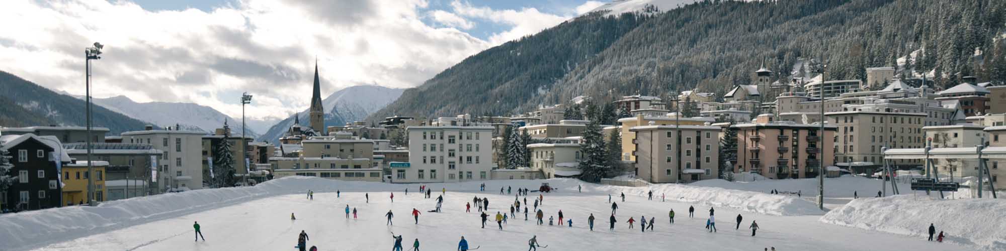 Hotel Davos - 18'000 Quadratmeter - grösste Natureisbahn Europas